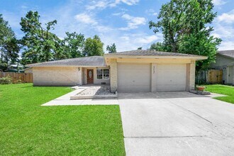 Building Photo - 22407 Millgate Dr