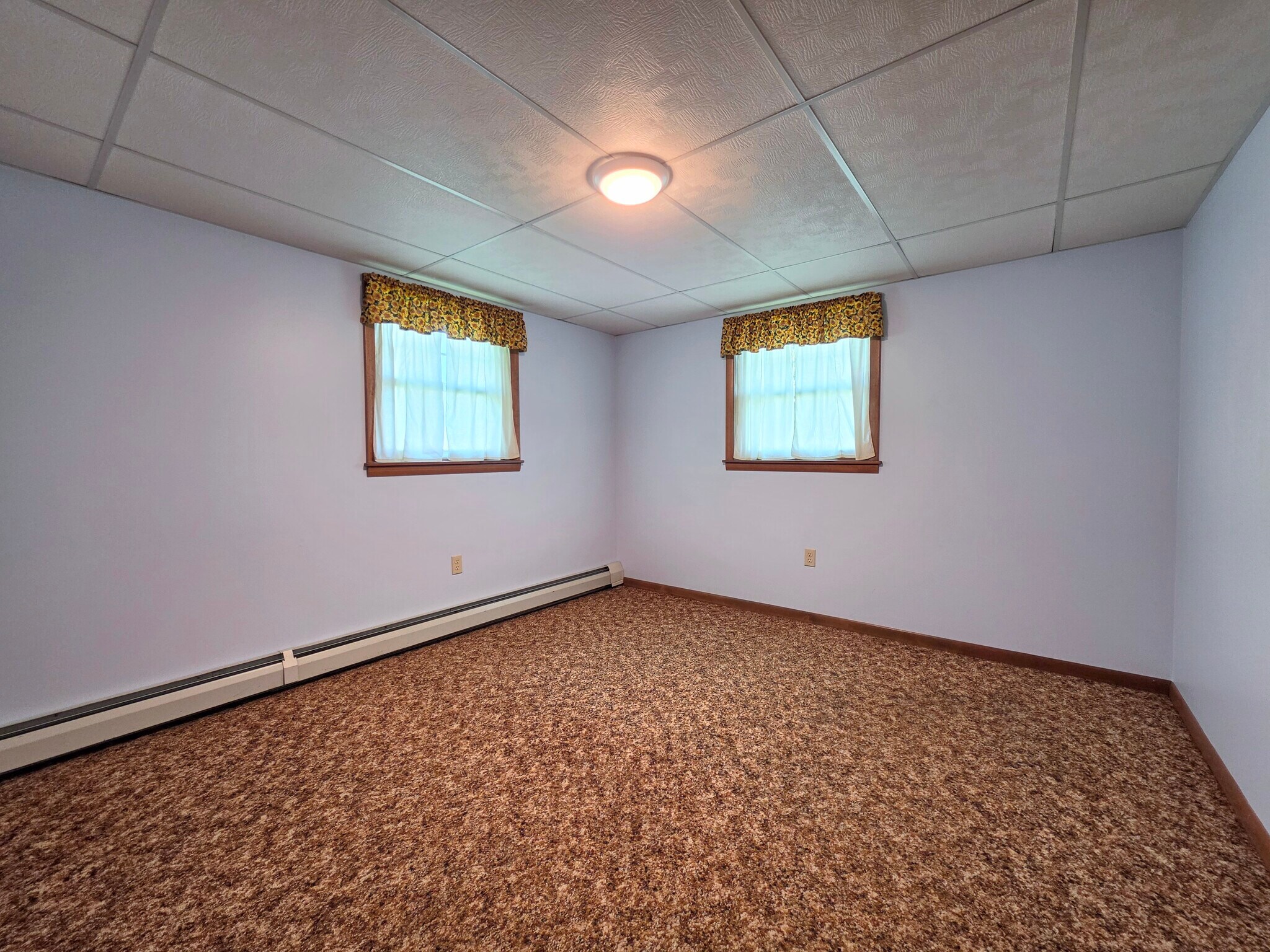 Building Photo - 154 Valley View Dr