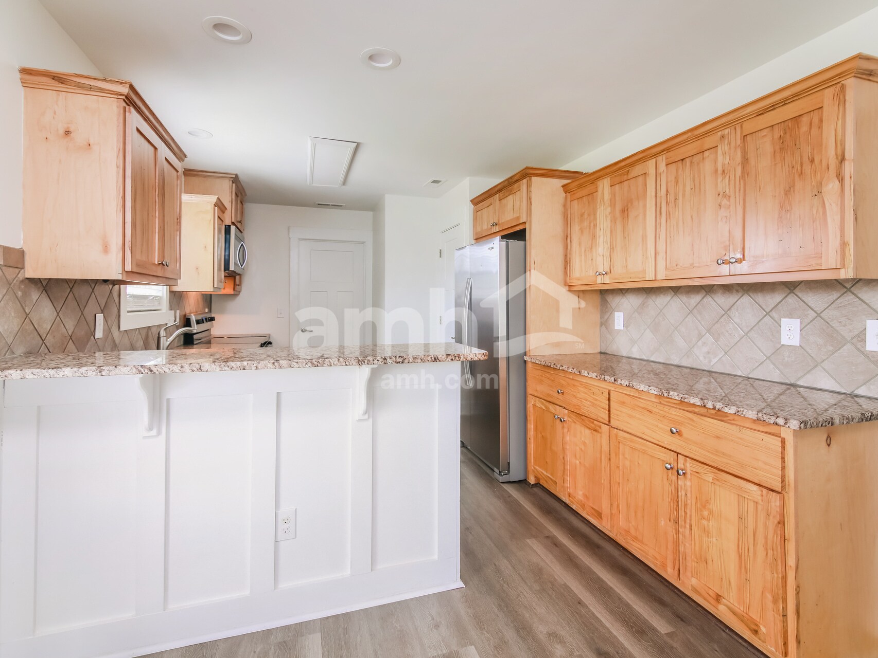 Building Photo - 15 Hanford Dr