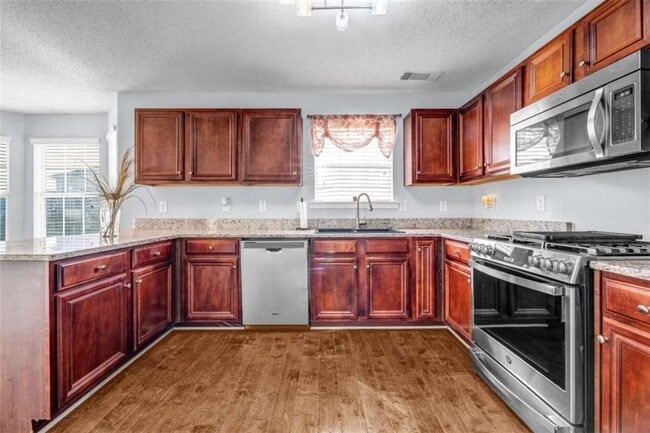 Building Photo - 1903 Cobblestone Ct