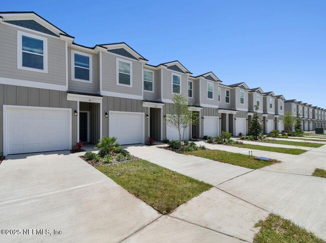 Primary Photo - 109 Palma Dr