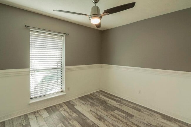 Building Photo - 39 Ginger Springs Pl