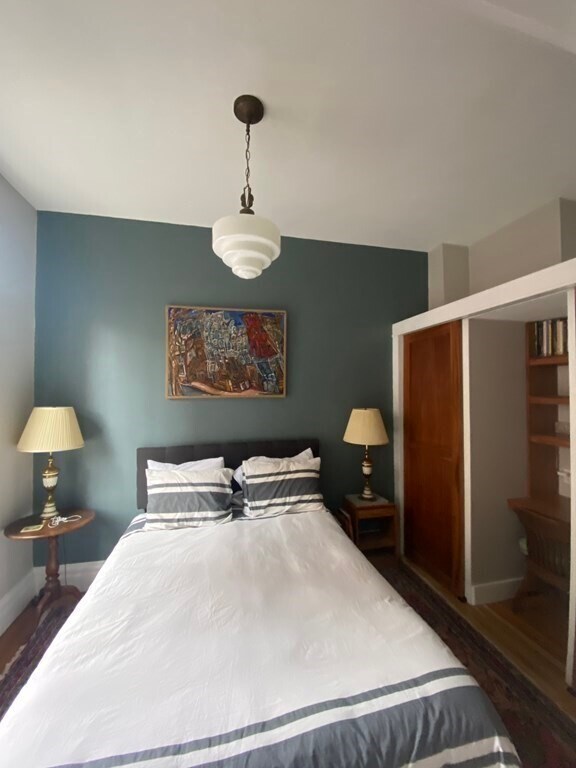 Building Photo - 143 Commonwealth Ave