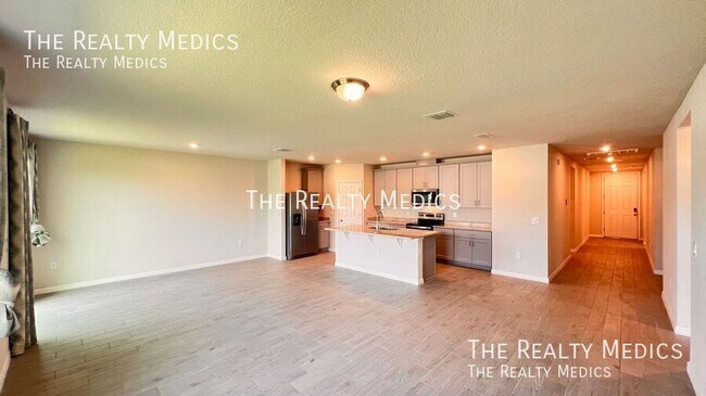 Building Photo - 702 Alta Vista Ct
