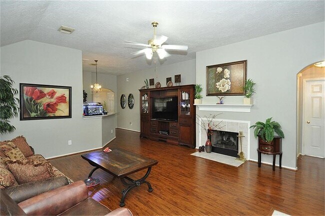 Building Photo - 7406 Cheeca Lodge Ln
