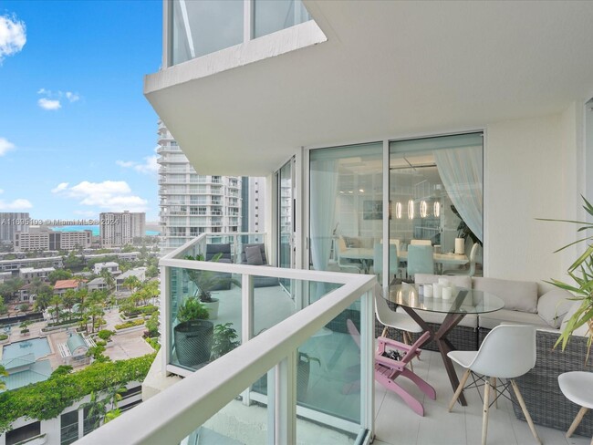 Building Photo - 250 Sunny Isles Blvd