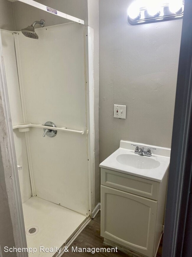 Building Photo - 3 br, 2.5 bath House - 835 Denmark St