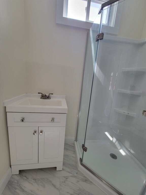 Building Photo - 16 Burroughs St