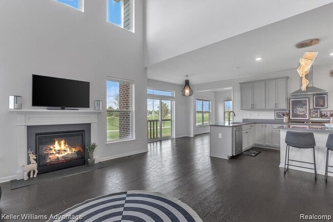 Building Photo - 48389 Fieldstone Dr