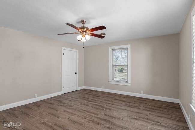 Building Photo - 1129 Boone St