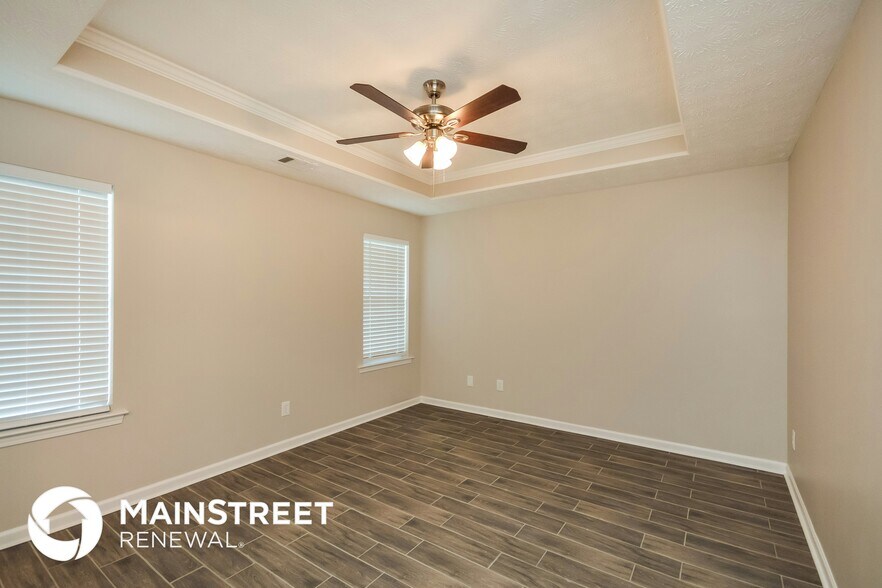 Building Photo - 5080 Towne Park Dr