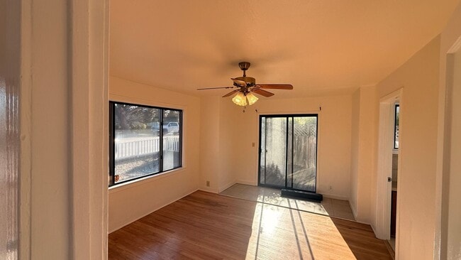 Building Photo - This two-bedroom, one-bath home in Upper Seaside - Close to NPS and DLI!