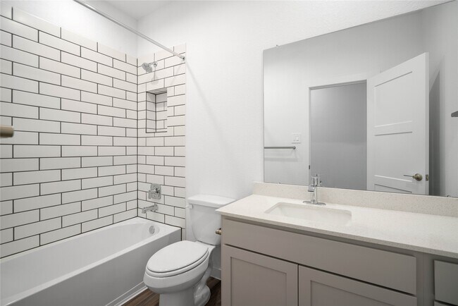 Building Photo - 13325 Big Sky Ct