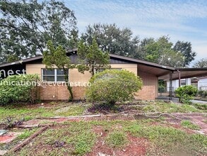 Building Photo - 6824 Rojo Ct