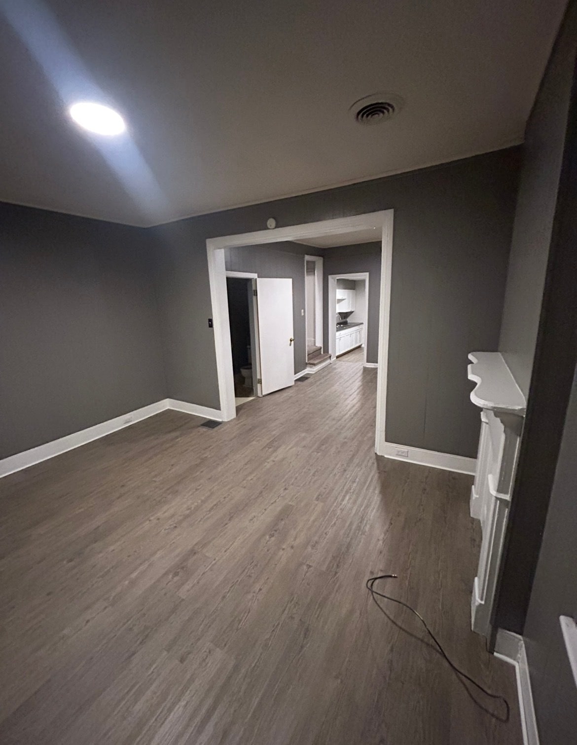 Living Room - 24 N Washington St