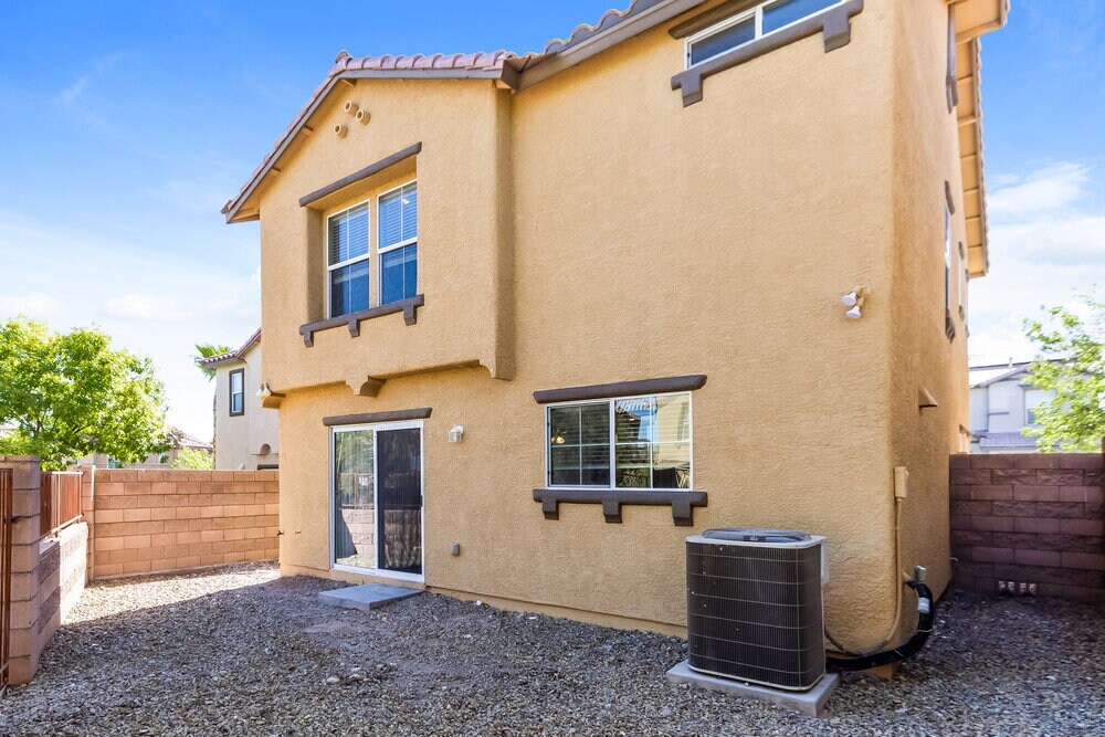 Building Photo - 1145 Paradise River Rd