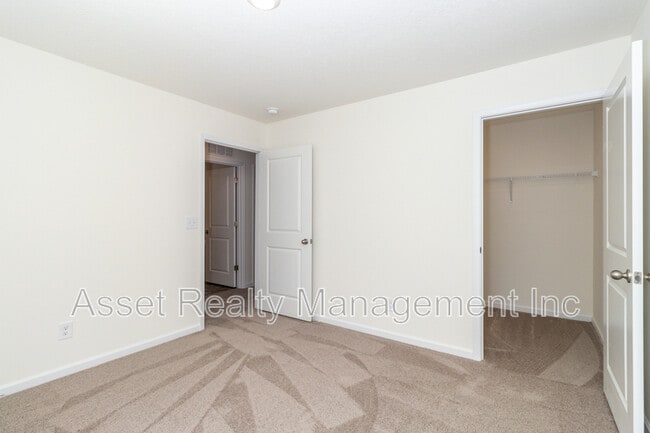 Building Photo - 3048 Nicole Cir
