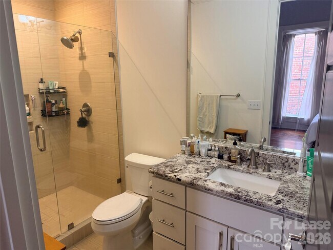 Building Photo - 113 N Main St