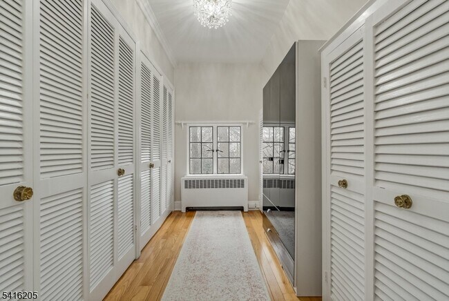 Building Photo - 123 N Wyoming Ave