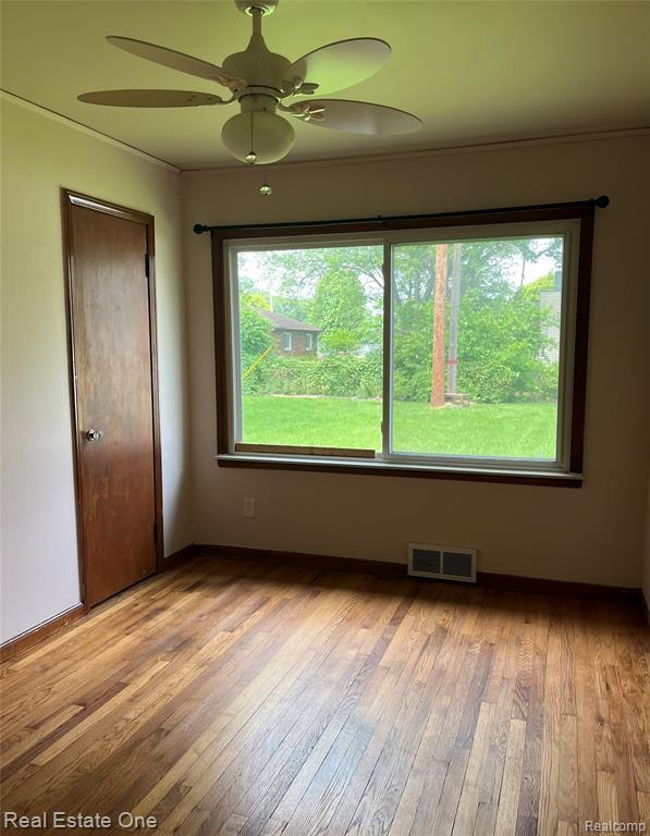 Building Photo - 10053 Royal Grand Ave