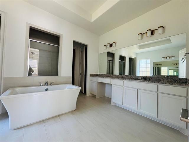 Building Photo - 312 Fema Valle Dr