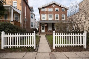 Building Photo - 709 W Marshall St