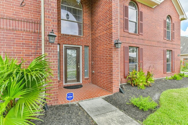 Building Photo - 2614 Brahman Dr