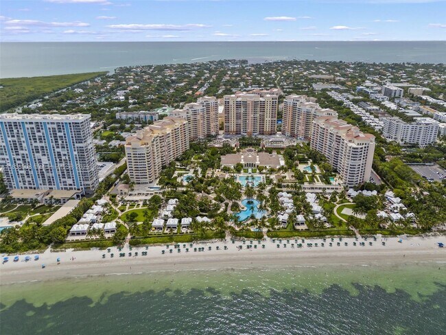 Building Photo - 703 Crandon Blvd