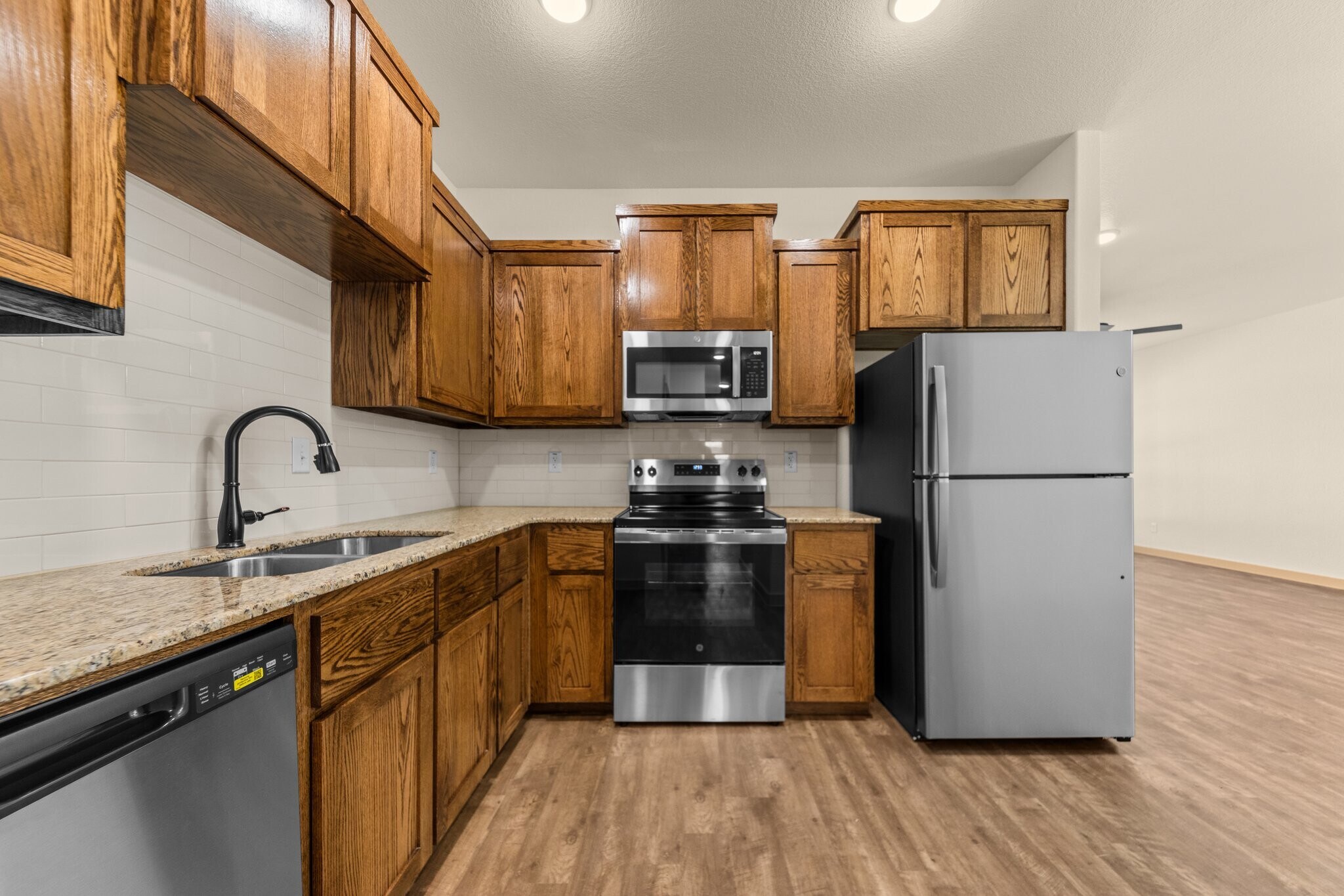 Building Photo - 5904 Cactus Flower Ln