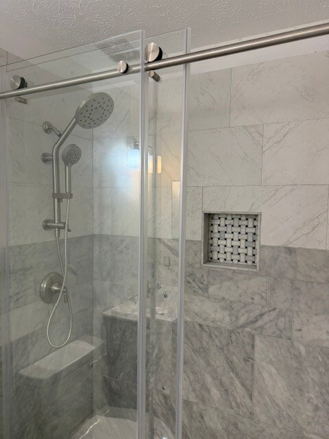 Building Photo - 996 Wuthering Way