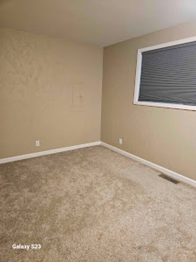 Building Photo - 2 Bedroom, 2 Bathroom home in Sudden Valle...
