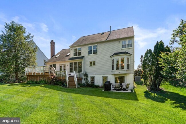 Building Photo - 10211 Brightstone Pl