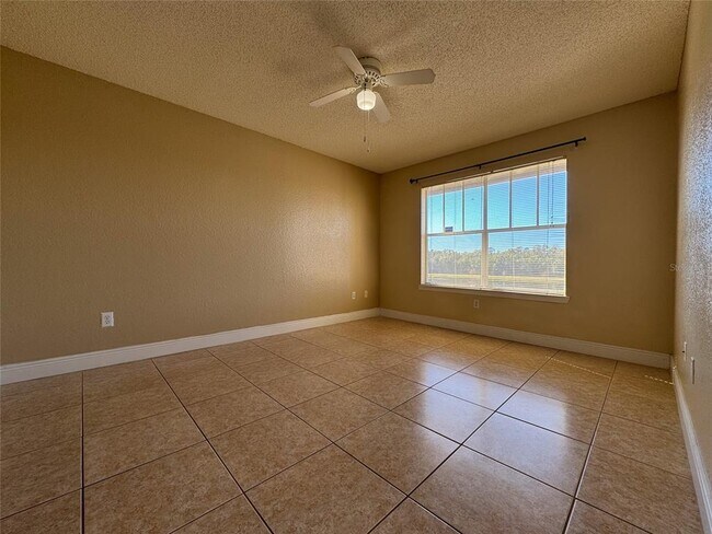 Building Photo - 2216 Grand Cayman Ct