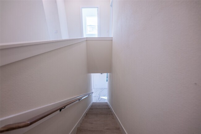 Building Photo - 5906 St Augustine St