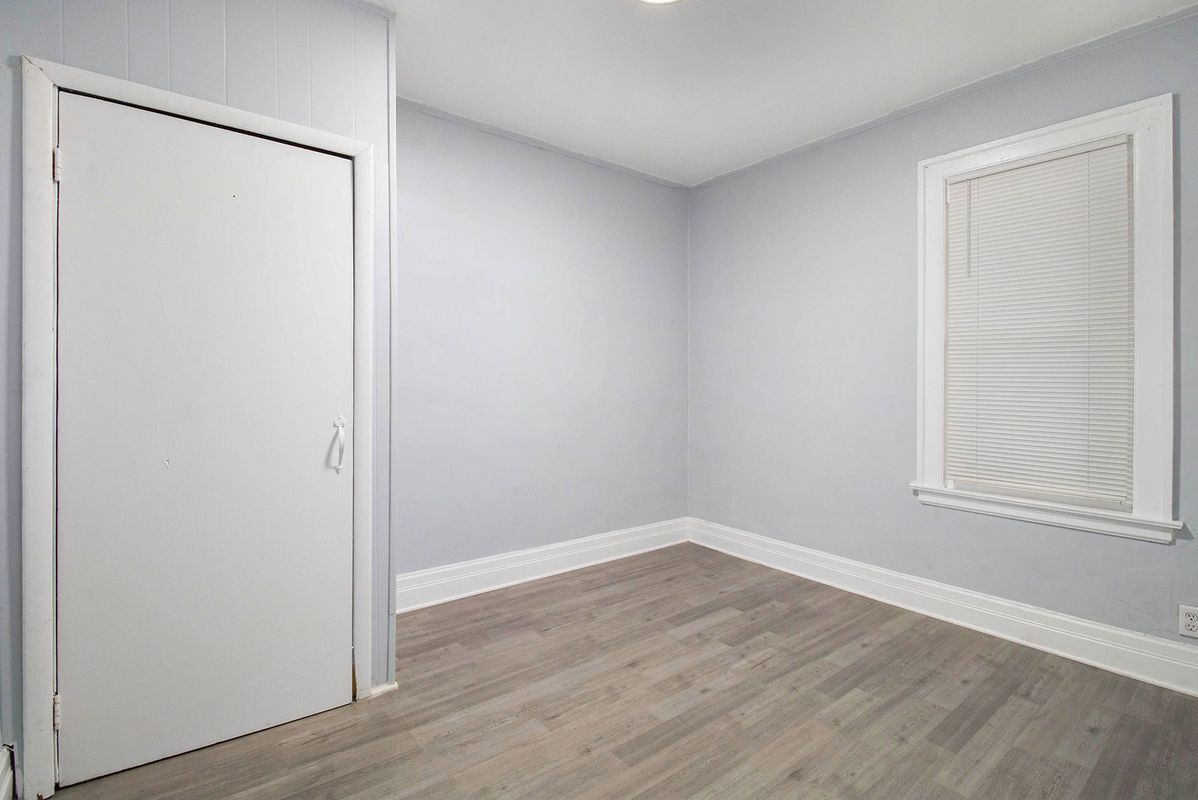 Building Photo - 3801 Ellery St