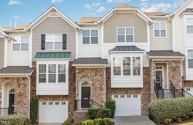 Primary Photo - !!!SPECIAL $500 OFF RENT!!! Beautiful 3 Story Townhome! Ready to Rent Now