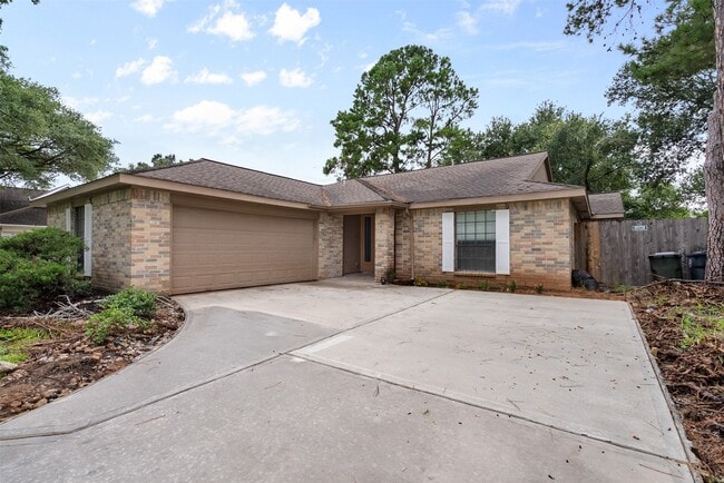Building Photo - 611 Muirwood Ln
