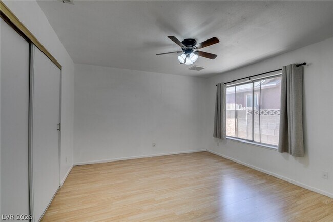 Building Photo - 5847 Alcott Ave