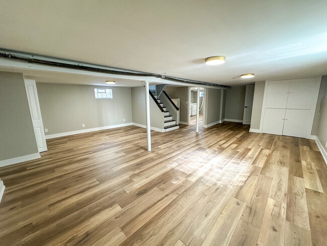 Building Photo - 4233 N Odell Ave