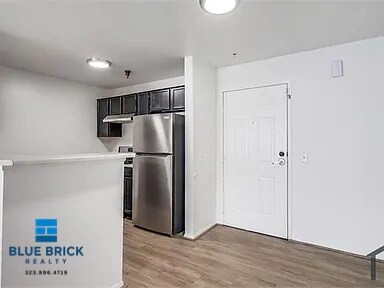 Building Photo - 15231 Sherman Way