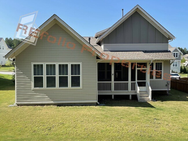 Building Photo - 413 Ancient Oaks Dr