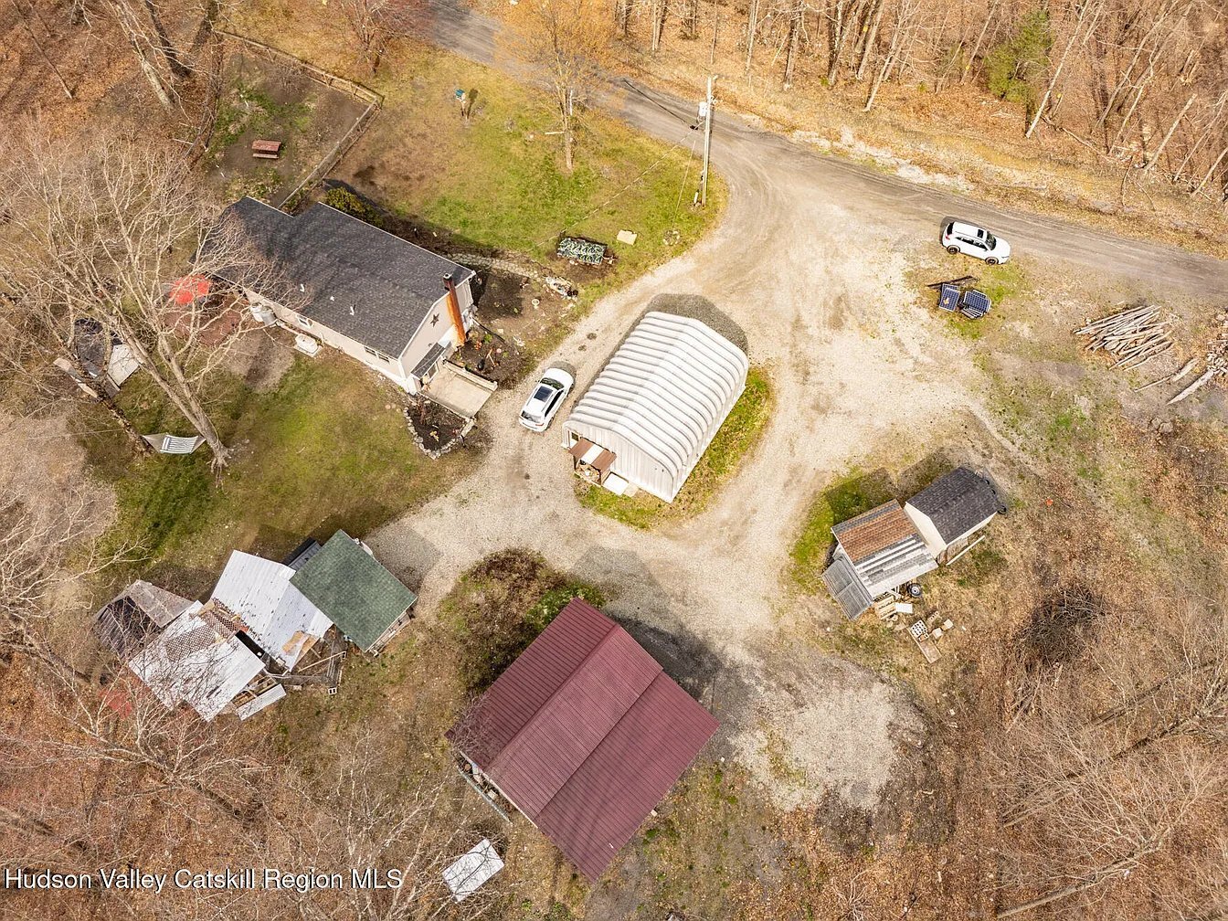 Building Photo - 26 Rapp Rd