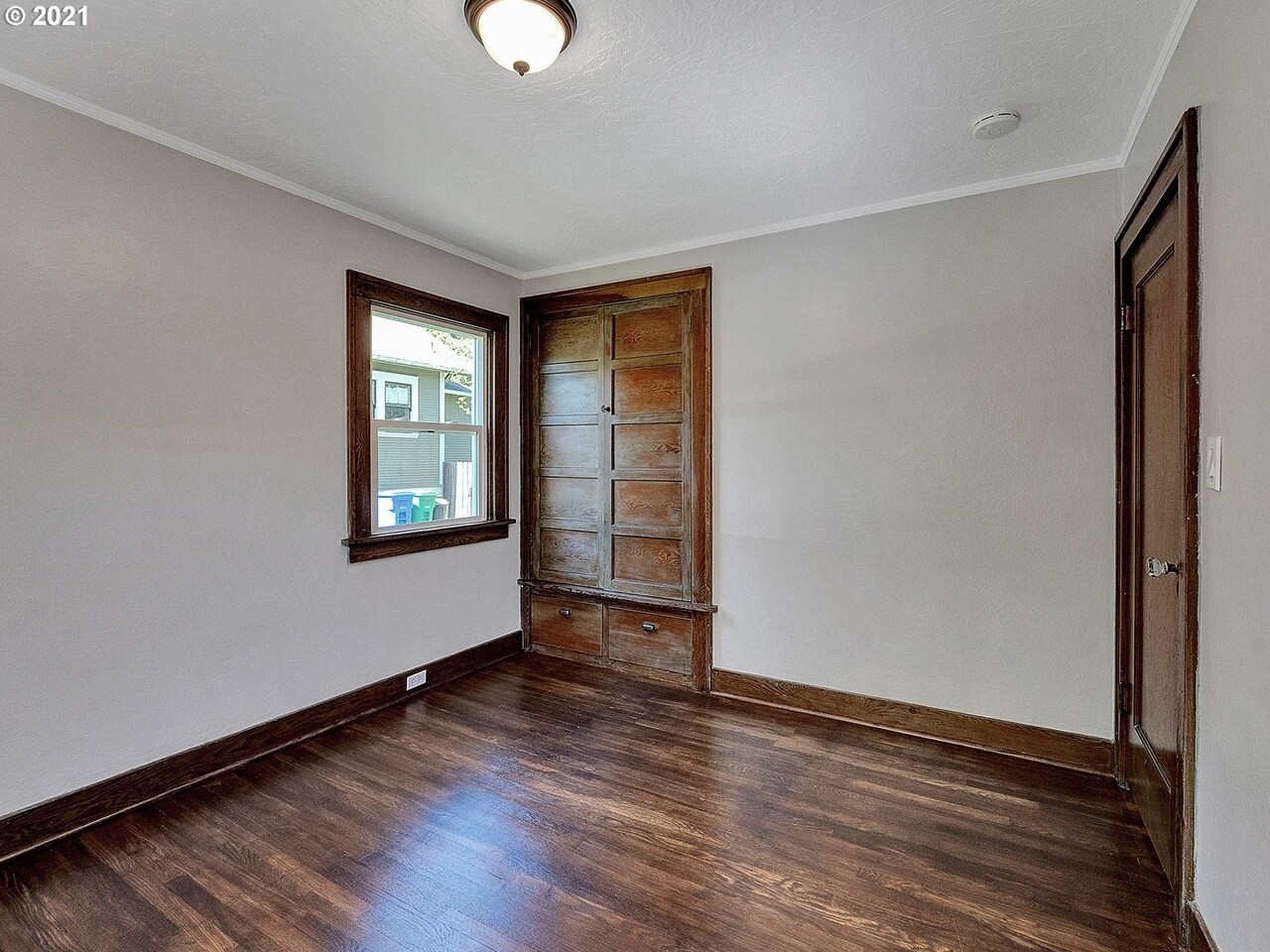 Building Photo - 2015 SE Sherrett St