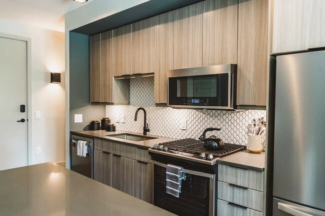 Building Photo - 3699 Lenox Rd NE