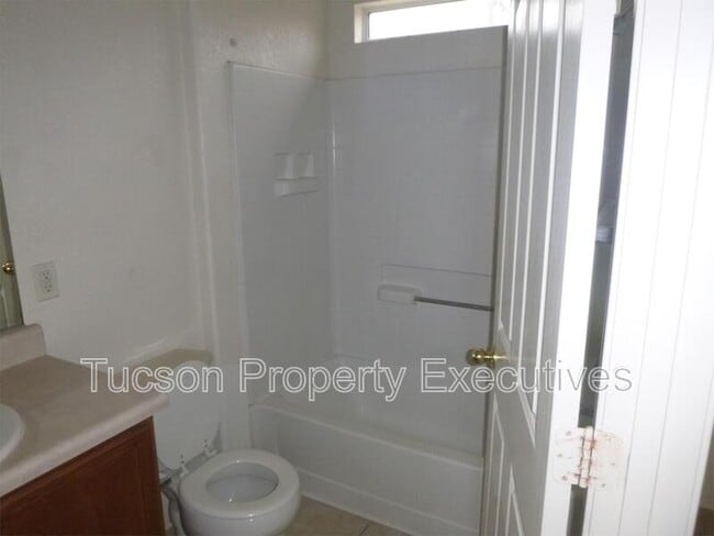 Building Photo - 5244 S Via Laguna Blanca