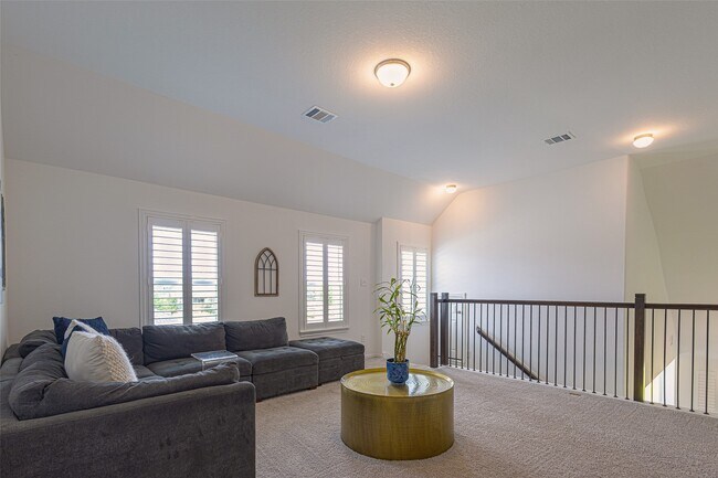 Building Photo - 31502 Willows Bracken Ct