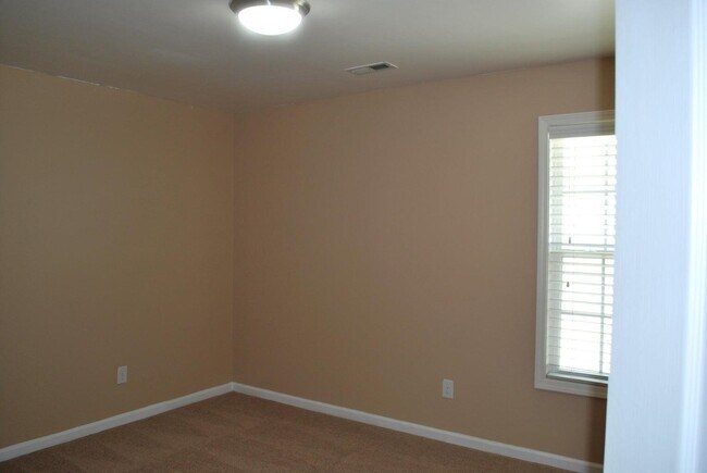 Building Photo - 1064 Jouett Creek Dr