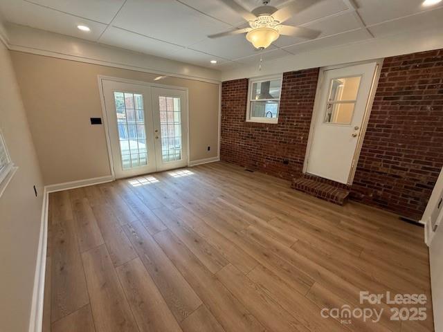Building Photo - 418 Holland Cir