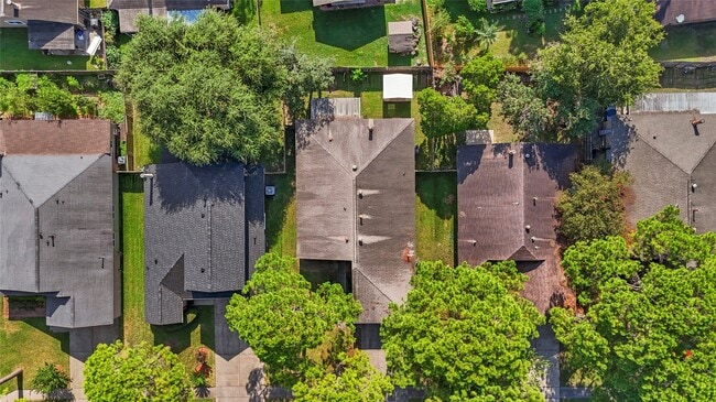 Building Photo - 8118 Vista Del Sol Dr