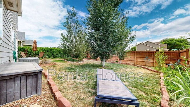 Building Photo - 826 Glenwall Dr
